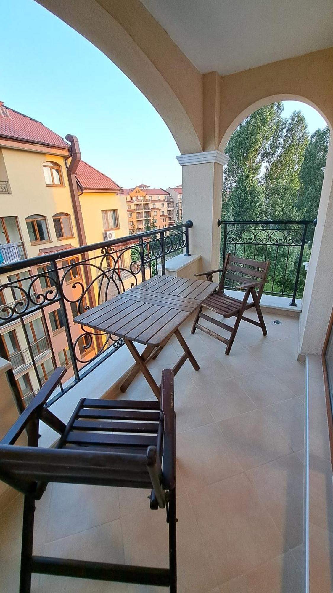 Hotel Seasons 3 Солнечный берег Экстерьер фото